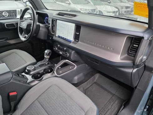 Used 2023 Ford Bronco Outer Banks AWD/4WD image 9