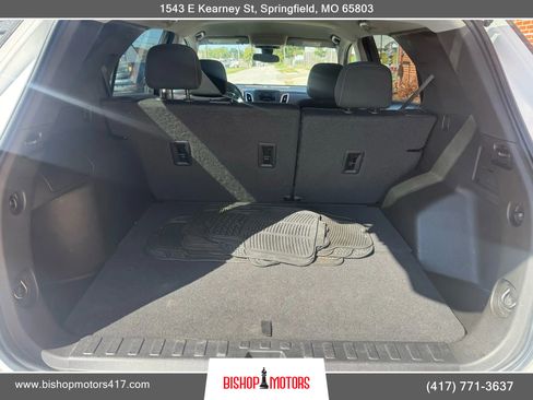 Used 2021 Chevrolet Equinox LT image 16