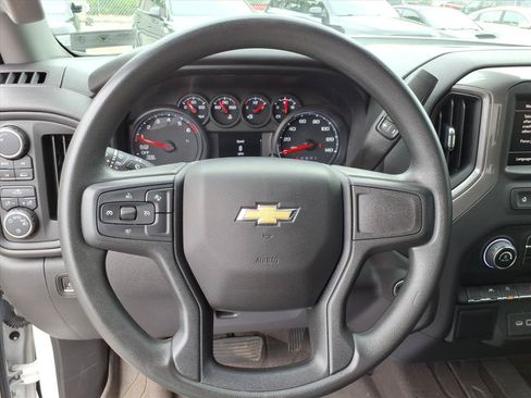 Used 2023 Chevrolet Silverado 1500 W/T w/ WT Value Package AWD/4WD image 15