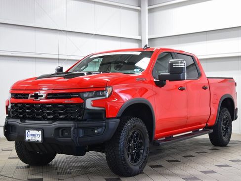 Used 2024 Chevrolet Silverado 1500 ZR2 w/ ZR2 Bison Edition image 3