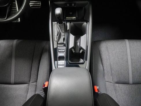 Used 2025 Honda Accord Sport image 32