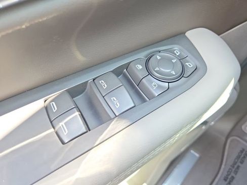 New 2026 GMC Yukon XL Elevation w/ Elevation Premium Package AWD/4WD image 24