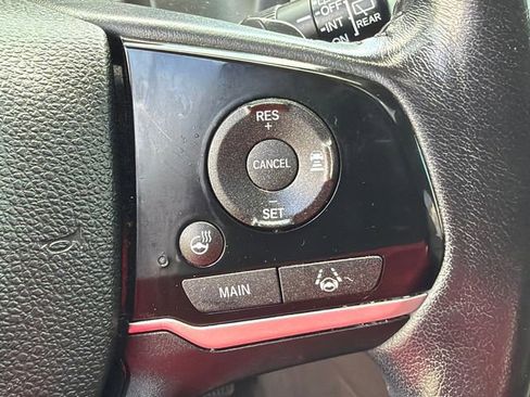 Used 2018 Honda Odyssey Elite image 26