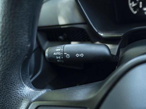 Used 2024 Honda CR-V EX image 31