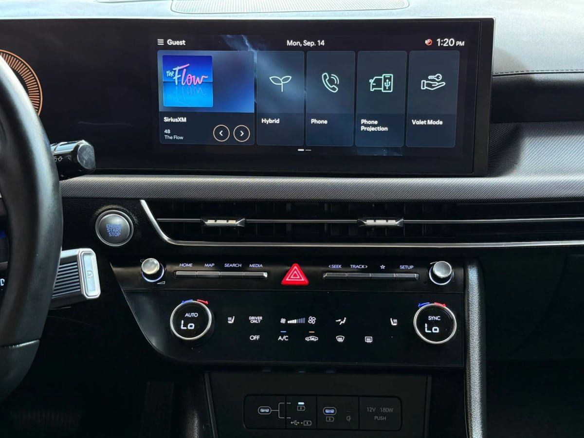 Used 2025 Hyundai Sonata SEL FWD image 50