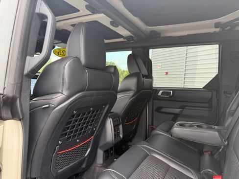 Used 2025 Ford Bronco Raptor w/ Interior Carbon Fiber Pack AWD/4WD image 22