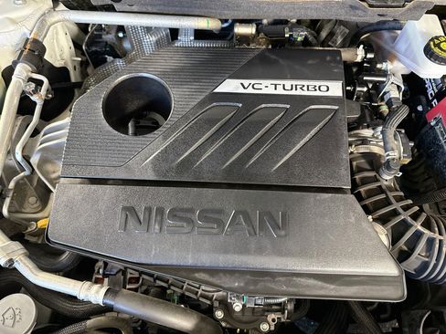 Used 2022 Nissan Rogue S FWD image 39