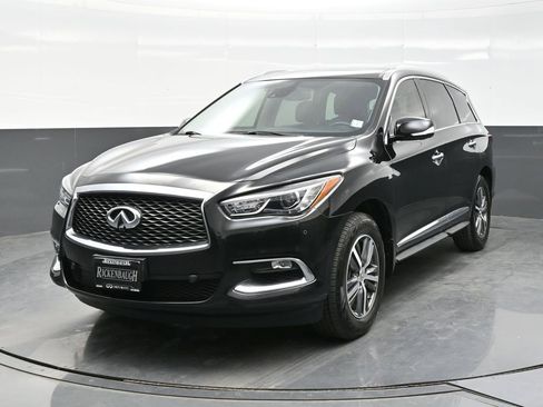 Used 2019 INFINITI QX60 Luxe w/ Essential Package AWD/4WD image 2