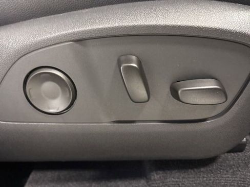 New 2026 Chevrolet Traverse High Country image 24