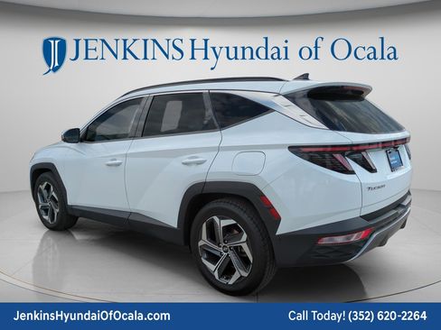 Certified 2022 Hyundai Tucson Limited FWD image 5