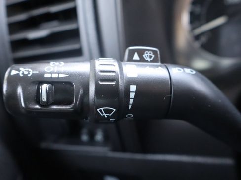 Used 2008 HUMMER H3 Alpha AWD/4WD image 31