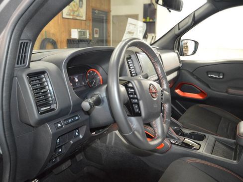Used 2024 Nissan Frontier PRO-4X w/ Pro Convenience Package image 26