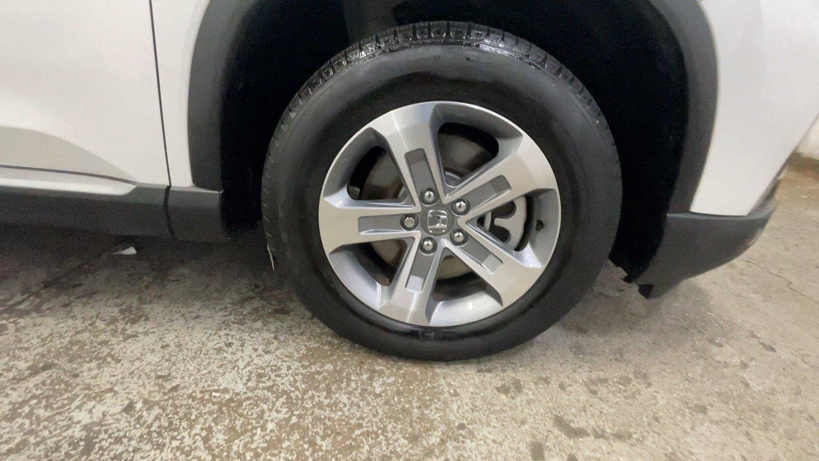 Certified 2025 Honda Pilot EX-L image 17