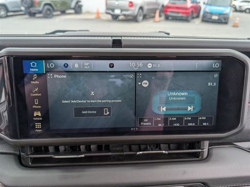 Used 2024 Jeep Wrangler Unlimited Rubicon image 27