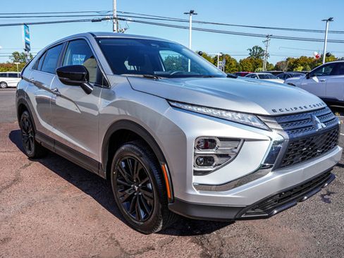 New 2026 Mitsubishi Eclipse Cross LE image 3