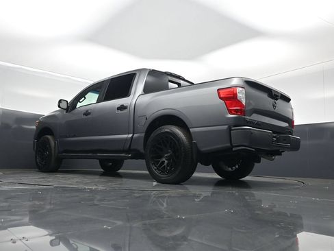Used 2019 Nissan Titan SV w/ SV Convenience Package RWD image 51