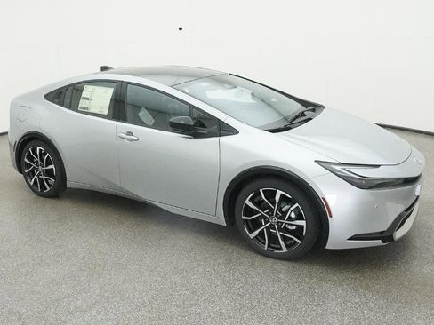 New 2026 Toyota Prius Plug-In Hybrid image 27