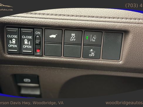 Used 2018 Honda Odyssey EX-L image 28