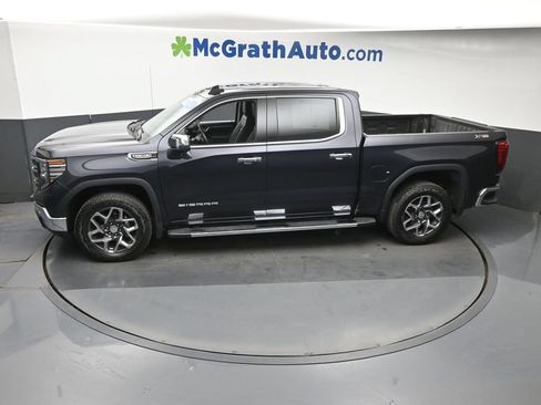 Used 2025 GMC Sierra 1500 SLT w/ SLT Premium Plus Package AWD/4WD image 24