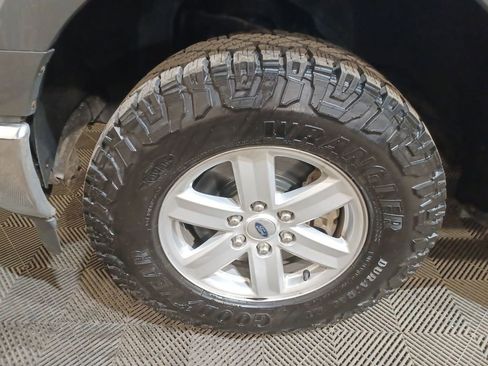 Used 2023 Ford F150 XLT w/ Trailer Tow Package image 18