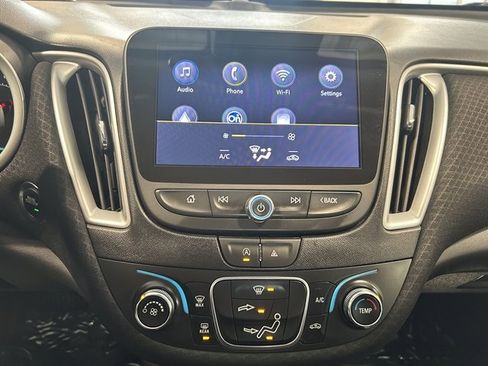 Used 2024 Chevrolet Malibu LS image 28