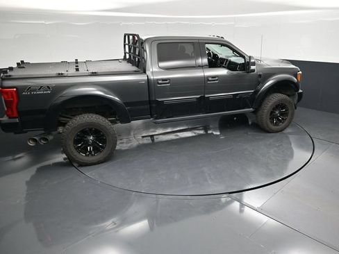 Used 2018 Ford F250 Lariat w/ Lariat Ultimate Package AWD/4WD image 47