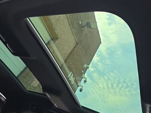 Used 2019 Audi A8 L 3.0T w/ Executive Package image 15