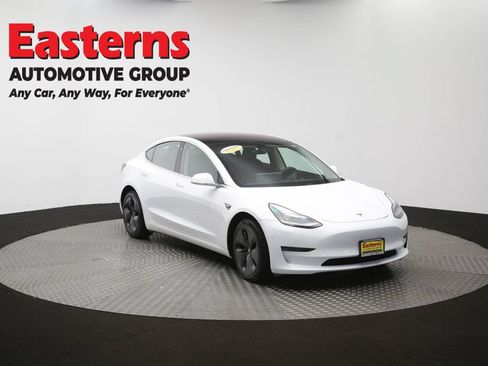 Used 2018 Tesla Model 3 Long Range RWD image 46