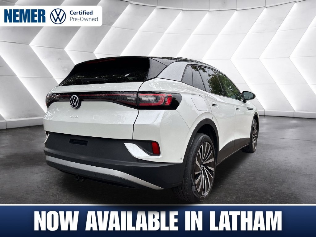 Used 2023 Volkswagen ID.4 Pro S Plus AWD/4WD image 5