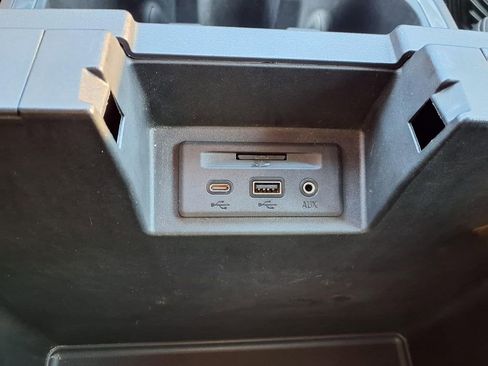 Used 2019 Chevrolet Silverado 1500 LTZ w/ LTZ Plus Package image 13