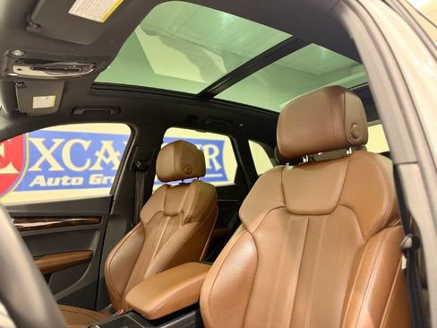 Used 2018 Audi Q5 Prestige w/ Prestige Package AWD/4WD image 32
