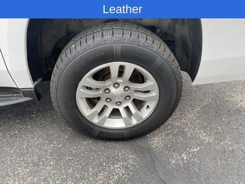 Used 2019 Chevrolet Suburban LT AWD/4WD image 5