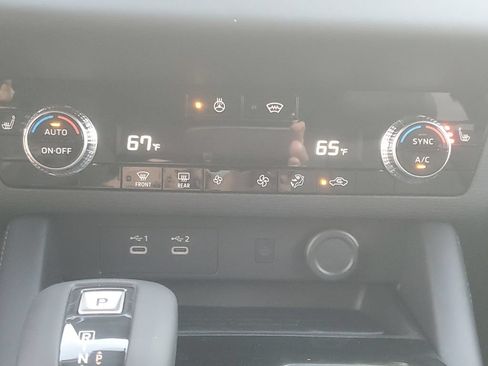 New 2026 Mitsubishi Outlander SE AWD/4WD image 30