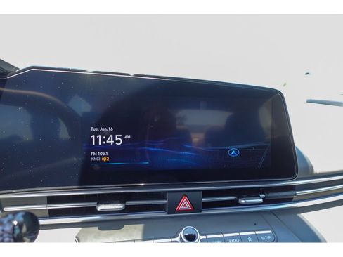 Used 2026 Hyundai Elantra SEL FWD image 20
