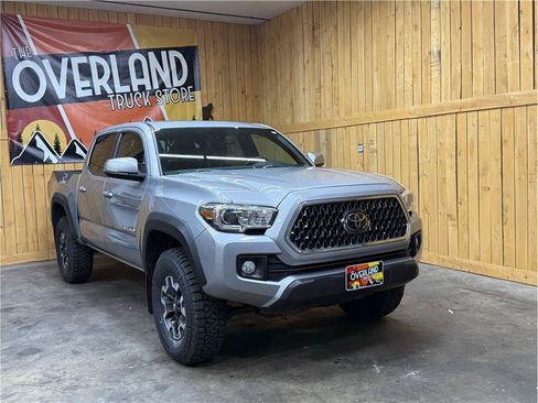 Used 2019 Toyota Tacoma TRD Off-Road w/ TRD Premium Off Road Package AWD/4WD image 1
