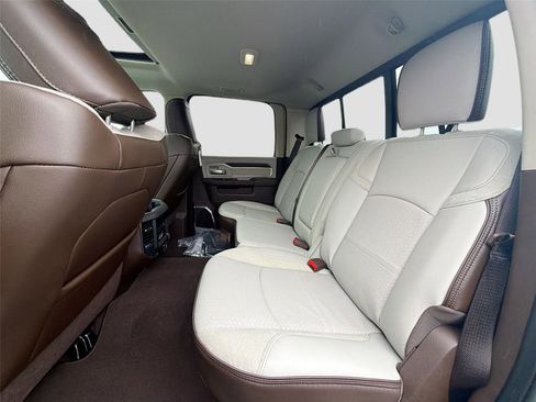 New 2026 RAM 3500 Laramie w/ Towing Technology Group AWD/4WD image 26