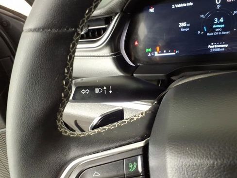 Used 2023 Jeep Grand Cherokee Laredo w/ Luxury Tech Group I image 26