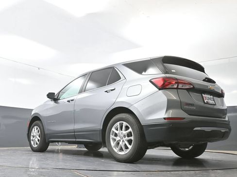 Used 2024 Chevrolet Equinox LT AWD/4WD image 58