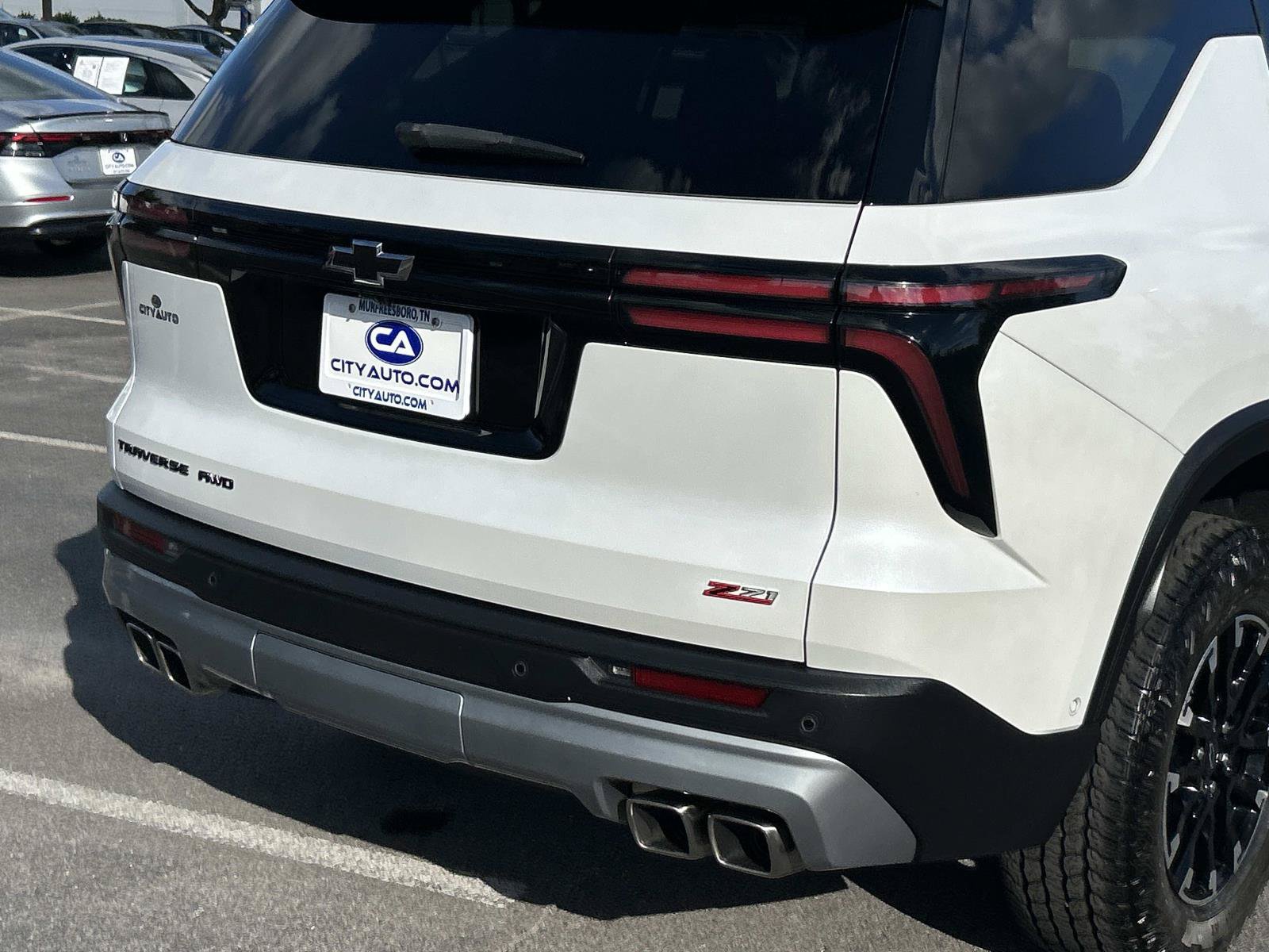 Used 2025 Chevrolet Traverse Z71 w/ Enhanced Driving Package AWD/4WD image 13