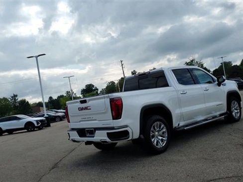 Used 2022 GMC Sierra 1500 Denali w/ Driver Alert Package II image 8