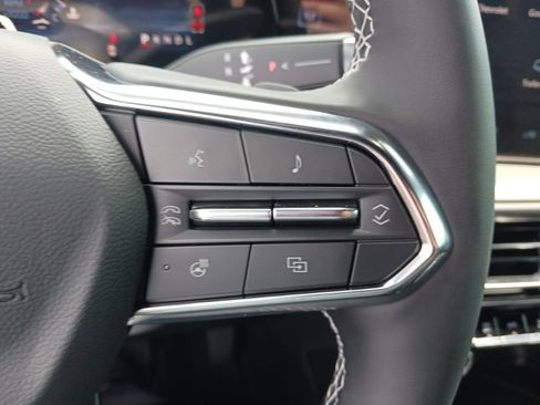 New 2025 Chevrolet Traverse LT w/ Enhanced Driving Package image 15