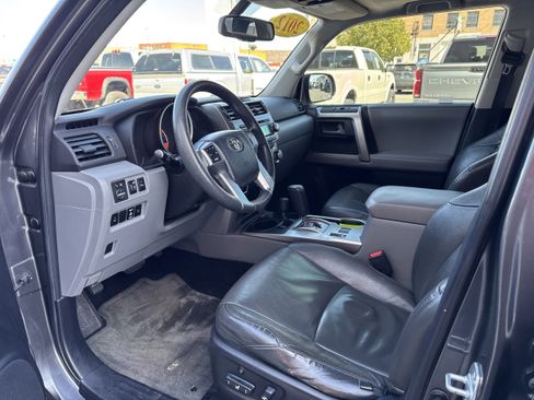 Used 2012 Toyota 4Runner SR5 w/ Convenience Pkg AWD/4WD image 3