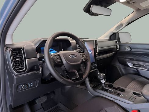 Used 2024 Ford Ranger XLT w/ Technology Package RWD image 13