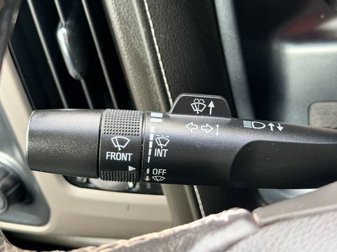 Used 2018 GMC Sierra 1500 Denali AWD/4WD image 34