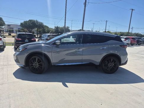 Used 2023 Nissan Murano SL w/ Cargo Package FWD image 2
