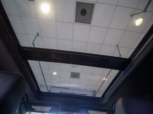 Certified 2019 Cadillac XT4 Premium Luxury image 12