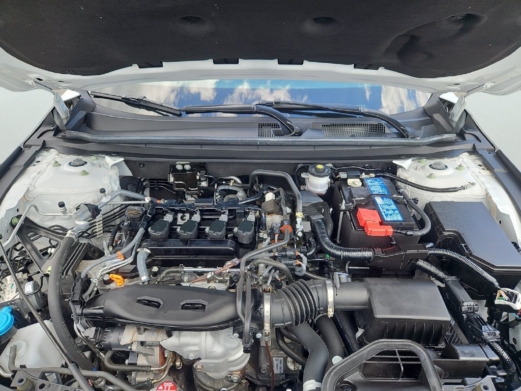 Certified 2023 Honda Accord EX image 31