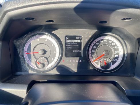 Used 2024 RAM 1500 Classic SLT image 13