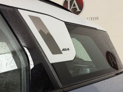 Used 2025 MINI Cooper Countryman S image 12