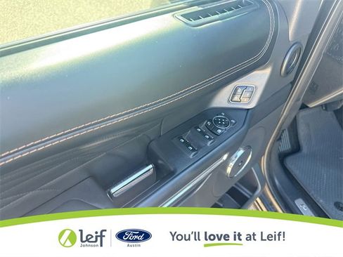 Certified 2023 Ford Expedition Platinum image 19
